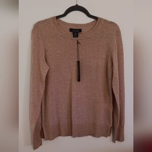 NWT Tahari Cashmere Tan Crew Neck Sweater